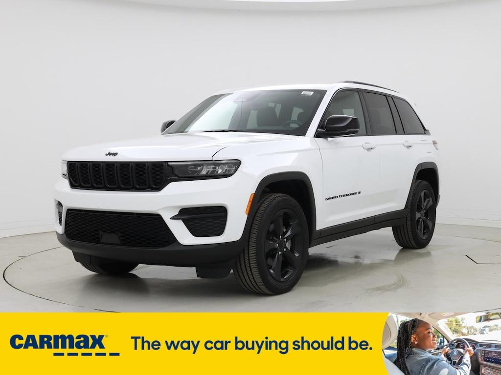 used 2022 Jeep Grand Cherokee car, priced at $34,998