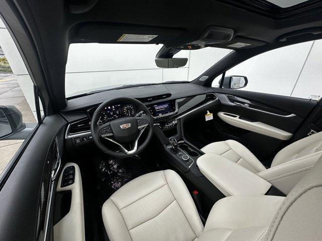 new 2025 Cadillac XT6 car, priced at $65,740
