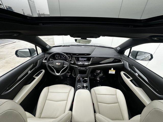 new 2025 Cadillac XT6 car, priced at $65,740