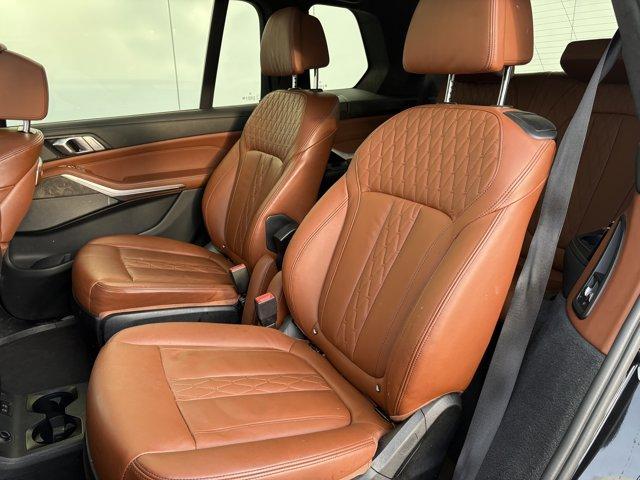 used 2023 BMW X7 car