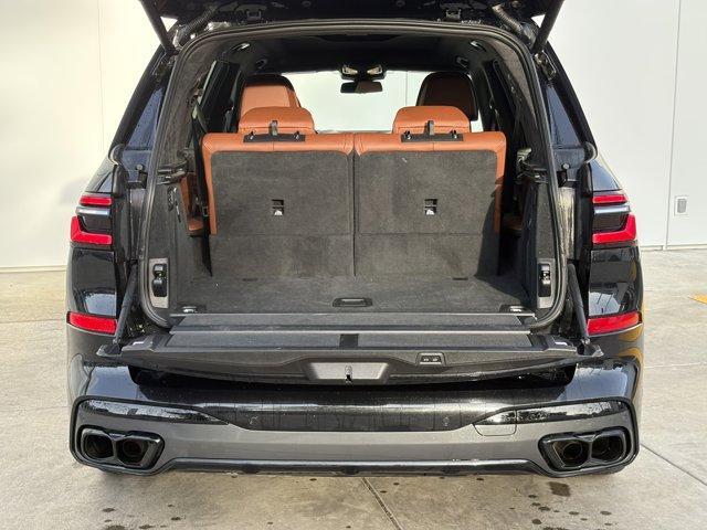 used 2023 BMW X7 car