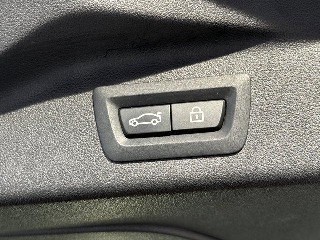 used 2023 BMW X7 car