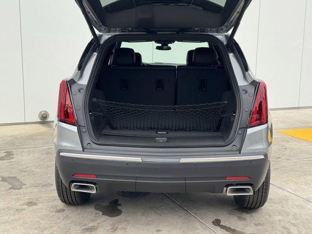 new 2025 Cadillac XT5 car