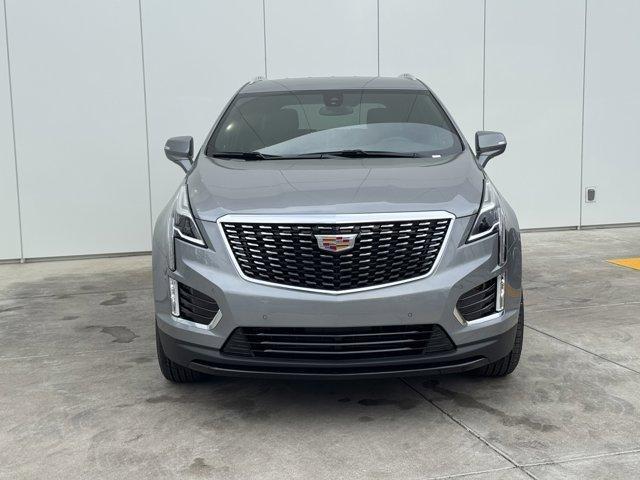 new 2025 Cadillac XT5 car