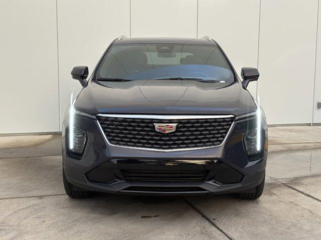 used 2025 Cadillac XT4 car, priced at $31,899