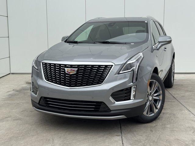 new 2025 Cadillac XT5 car, priced at $54,090
