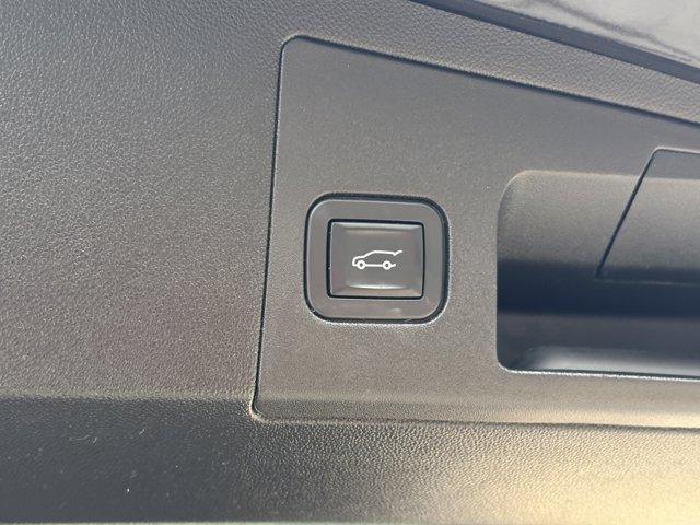 used 2020 Cadillac XT5 car, priced at $24,499