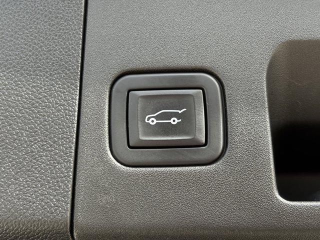 used 2021 Cadillac XT4 car, priced at $25,499