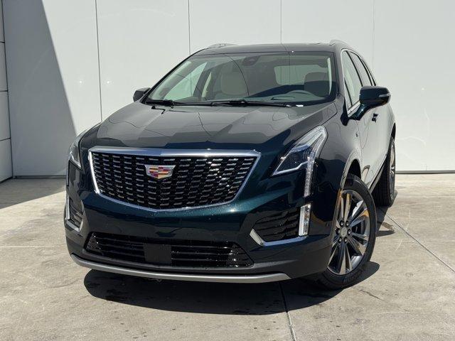 new 2025 Cadillac XT5 car, priced at $58,290