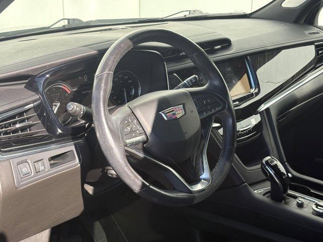 used 2022 Cadillac XT6 car, priced at $31,995