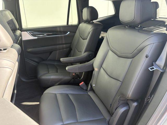 used 2022 Cadillac XT6 car, priced at $31,995