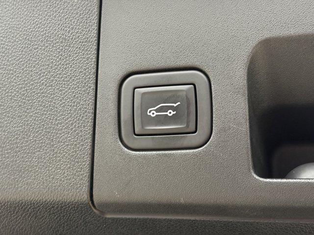 used 2024 Cadillac XT4 car, priced at $30,499