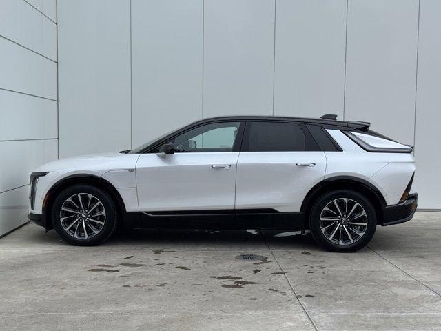 new 2025 Cadillac LYRIQ car