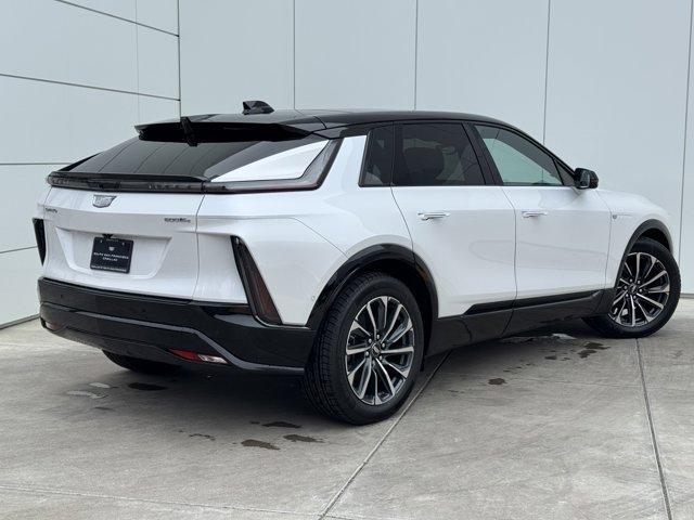 new 2025 Cadillac LYRIQ car