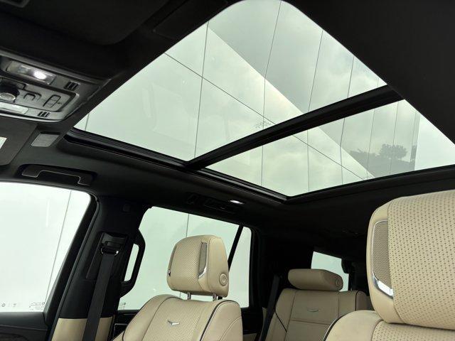 used 2024 Cadillac Escalade car, priced at $69,998