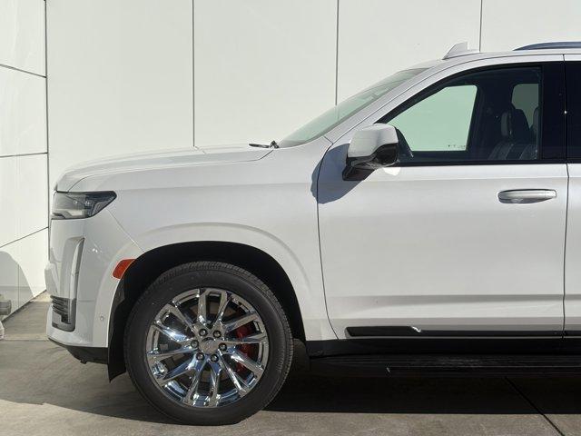 used 2023 Cadillac Escalade ESV car, priced at $72,499