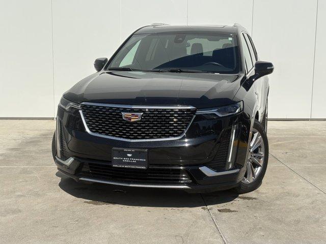 used 2023 Cadillac XT6 car, priced at $35,998