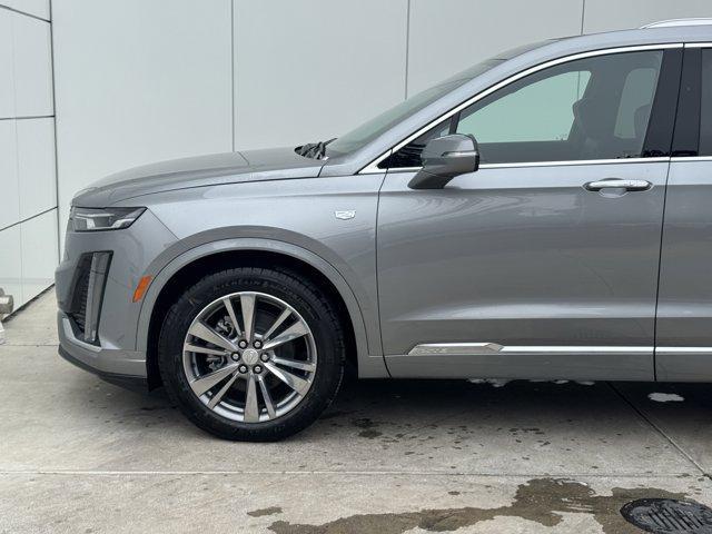 new 2025 Cadillac XT6 car, priced at $59,690