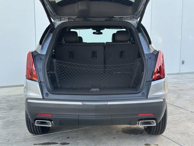 new 2025 Cadillac XT5 car, priced at $47,690