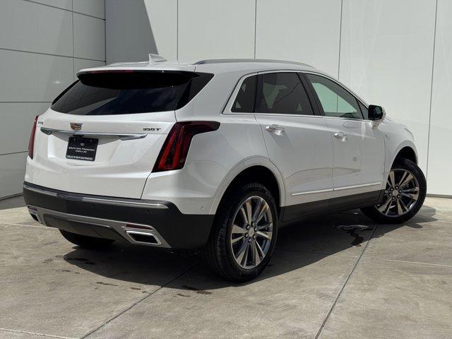 new 2025 Cadillac XT5 car, priced at $55,915