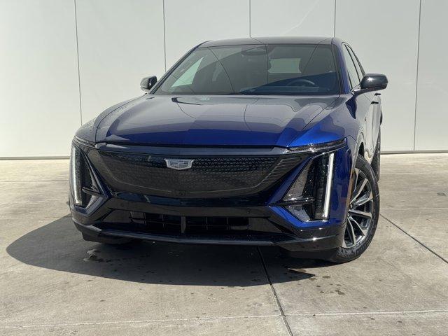 new 2025 Cadillac LYRIQ car