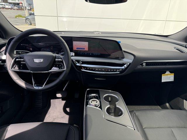 new 2025 Cadillac LYRIQ car