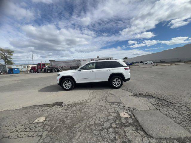 used 2023 Jeep Grand Cherokee car, priced at $27,447