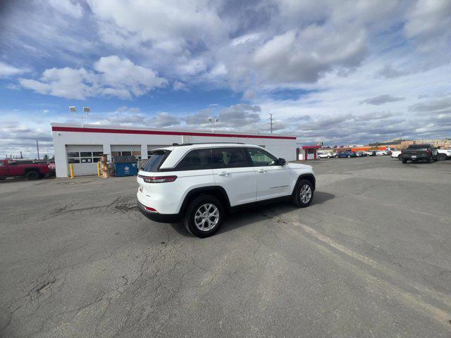 used 2023 Jeep Grand Cherokee car, priced at $27,447