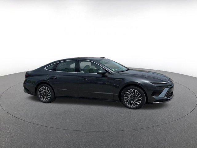 used 2024 Hyundai Sonata Hybrid car, priced at $24,758