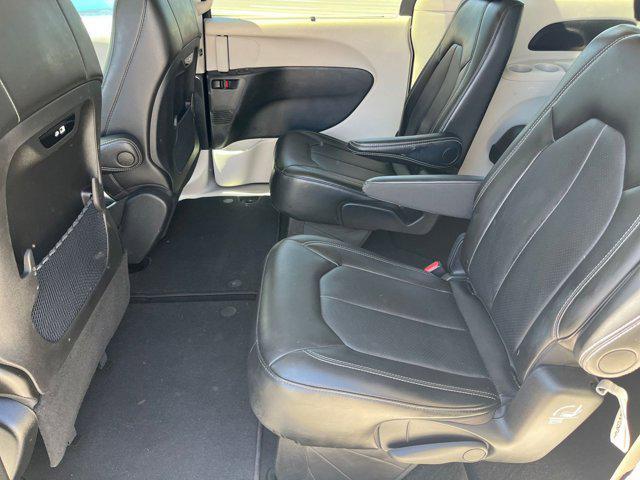 used 2024 Chrysler Pacifica car, priced at $33,462