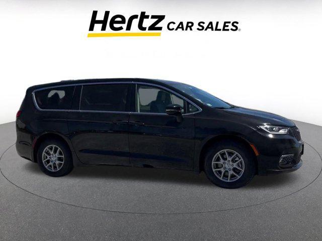used 2024 Chrysler Pacifica car, priced at $33,462
