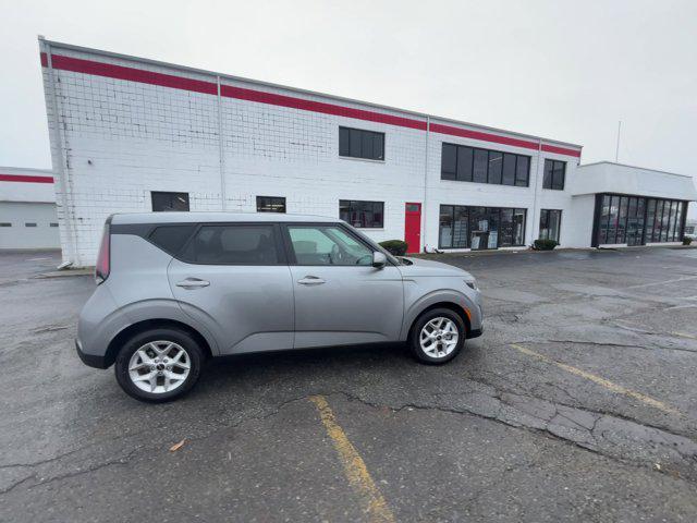 used 2024 Kia Soul car, priced at $17,417