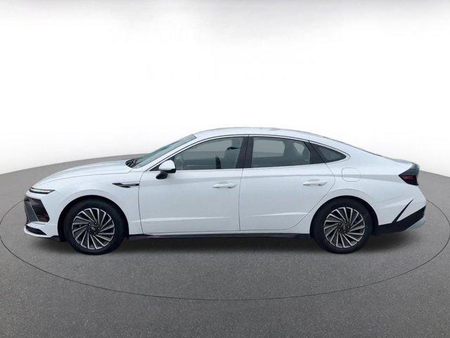used 2024 Hyundai Sonata Hybrid car, priced at $24,749