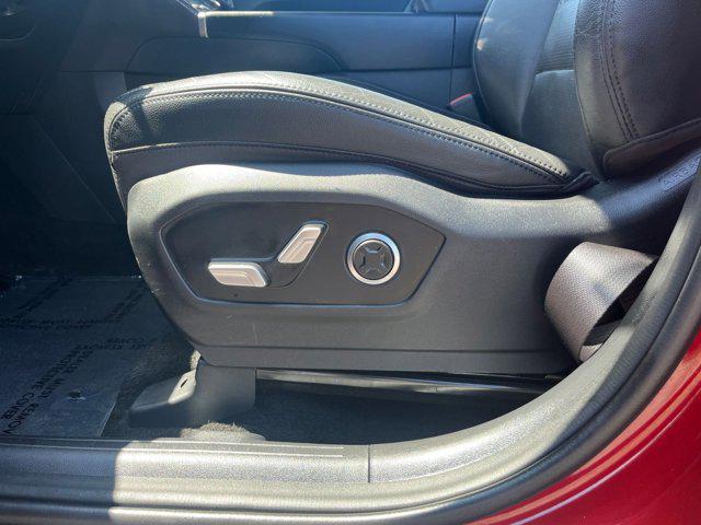 used 2024 Hyundai Santa Fe car, priced at $34,144