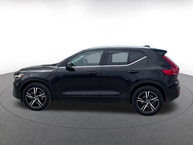 used 2024 Volvo XC40 car, priced at $32,178