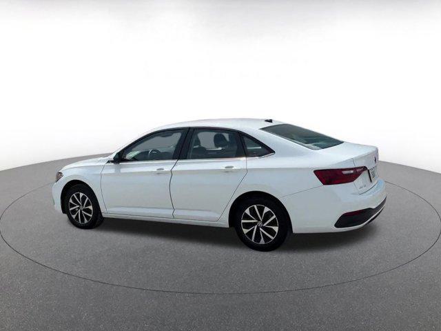 used 2024 Volkswagen Jetta car, priced at $19,279