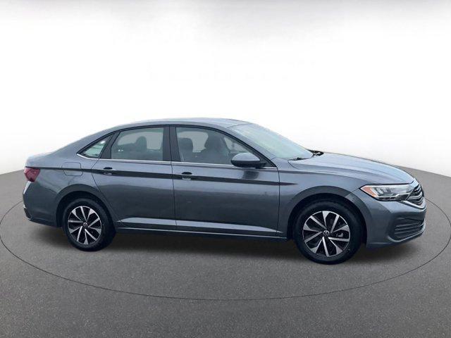 used 2024 Volkswagen Jetta car, priced at $18,330