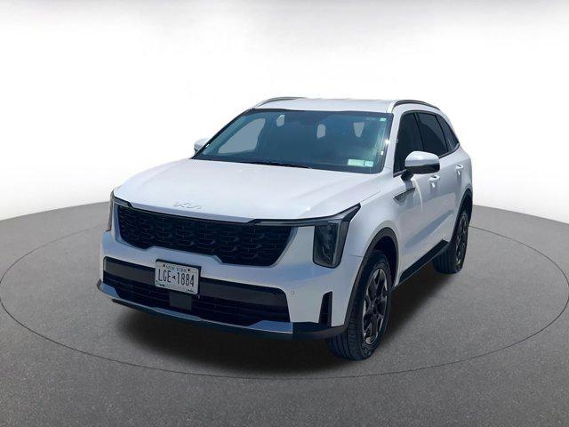 used 2024 Kia Sorento car, priced at $27,785