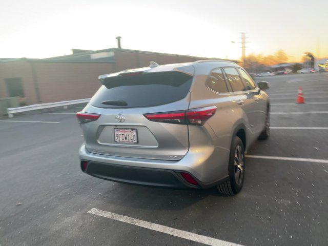 used 2023 Toyota Highlander car, priced at $34,181