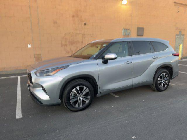 used 2023 Toyota Highlander car, priced at $34,181