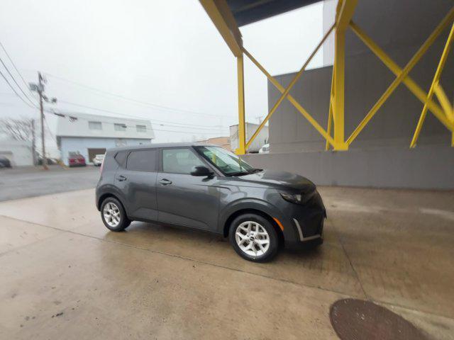 used 2024 Kia Soul car, priced at $16,256