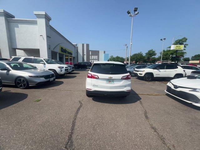 used 2021 Chevrolet Equinox car, priced at $17,100