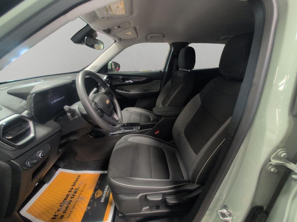 used 2025 Chevrolet TrailBlazer car, priced at $24,995