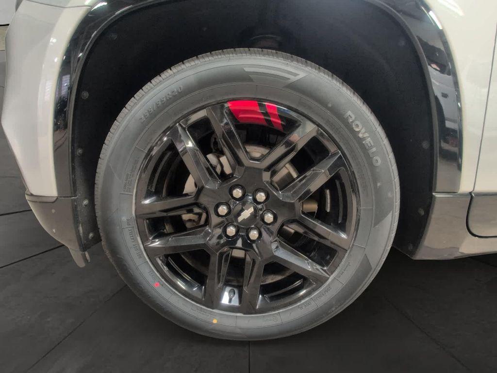 used 2018 Chevrolet Traverse car, priced at $23,995