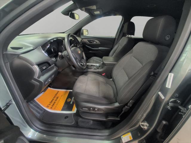used 2023 Chevrolet Traverse car, priced at $30,995
