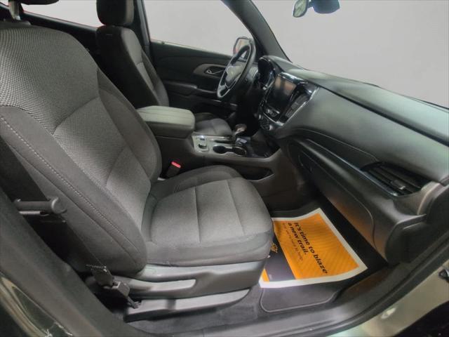 used 2023 Chevrolet Traverse car, priced at $30,995