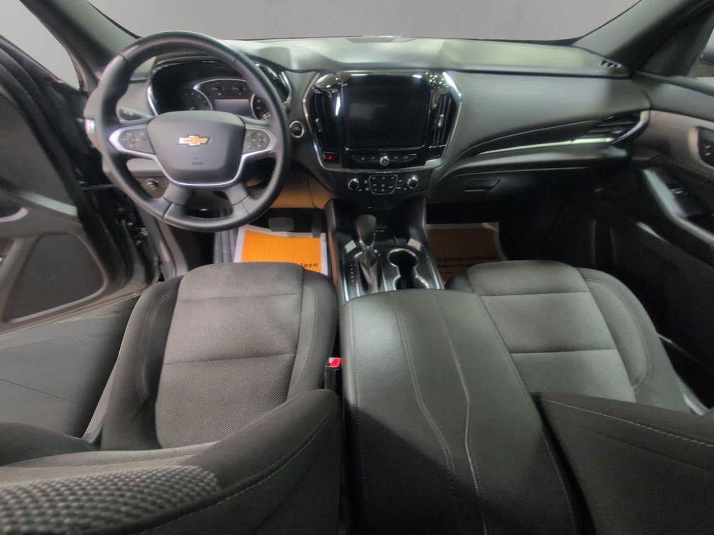 used 2023 Chevrolet Traverse car, priced at $30,995
