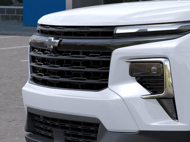 new 2026 Chevrolet Traverse car, priced at $48,300