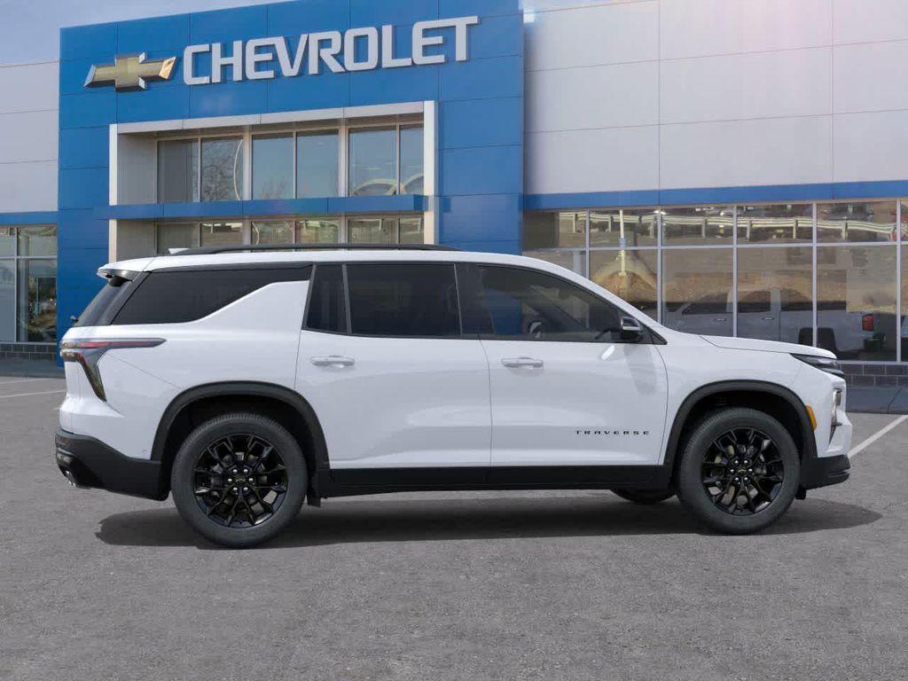 new 2026 Chevrolet Traverse car, priced at $48,300