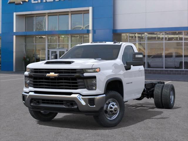 new 2025 Chevrolet Silverado 3500 car, priced at $61,633